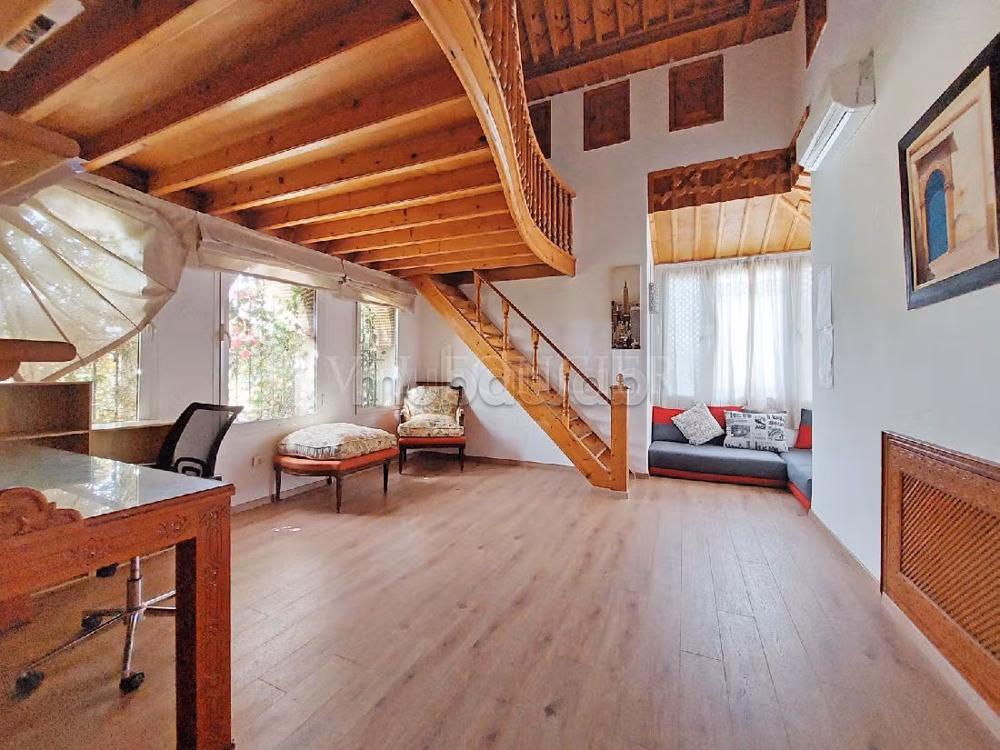 High quality villa rental. 6 Large room. Furnished. 