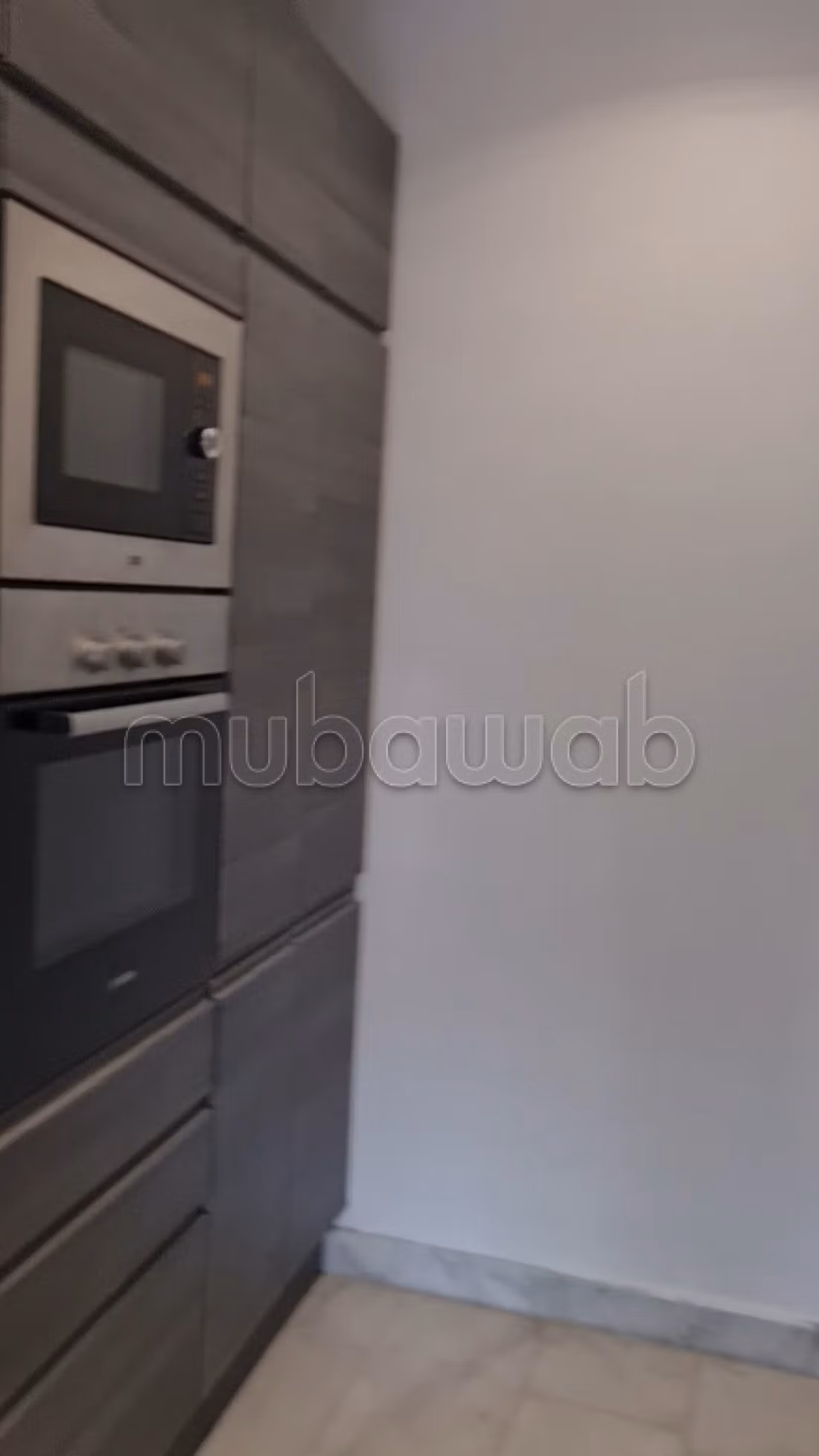 Sublime studio avec balcon à vendre à Les Princesses — 2