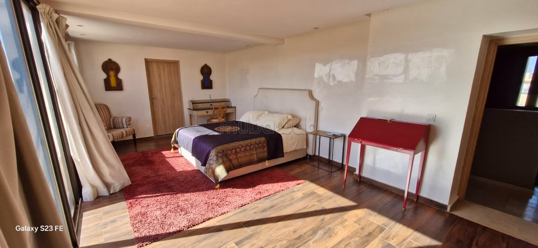 Affitto villa di lusso a Agdal. 6 ampi locali. Con ascensore e terrazzo.