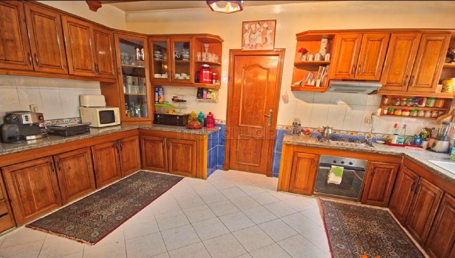 Sale of a lovely apartment in Gauthier. 3 Dormitory. caretaker and air conditioning. 