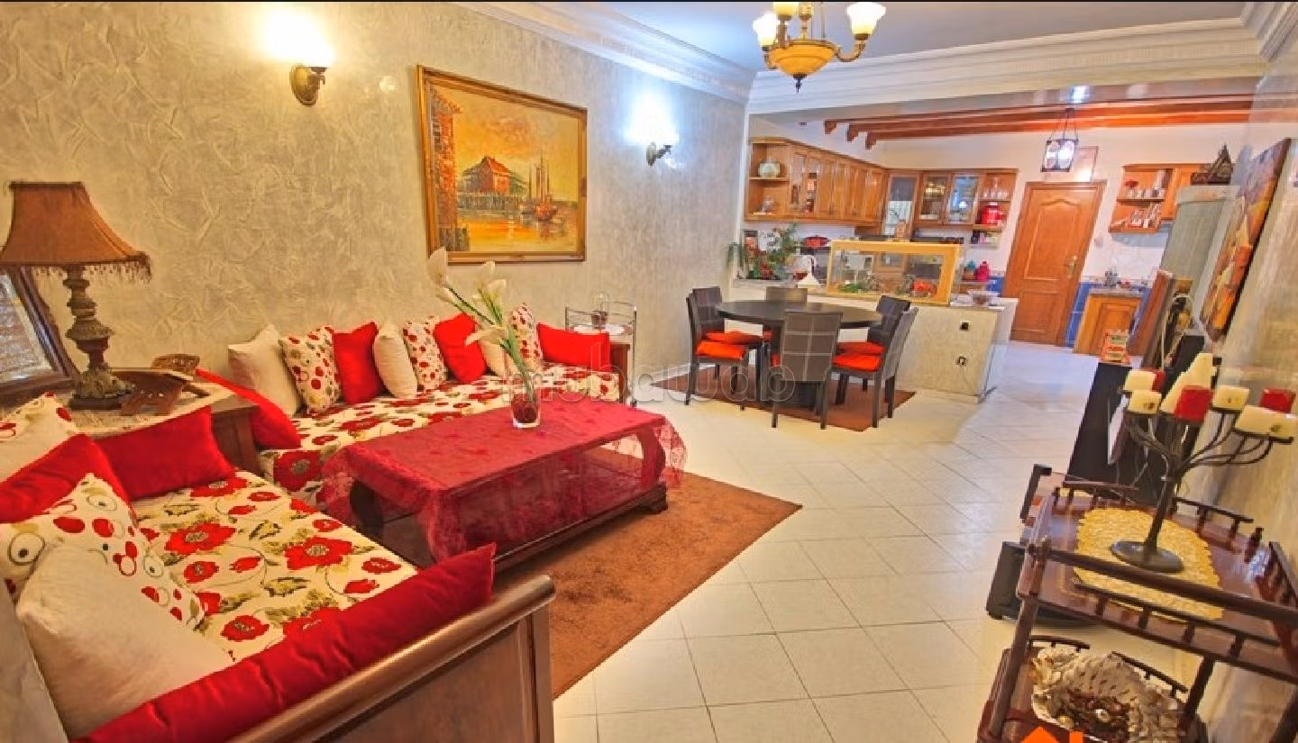 Sale of a lovely apartment in Gauthier. 3 Dormitory. caretaker and air conditioning. 