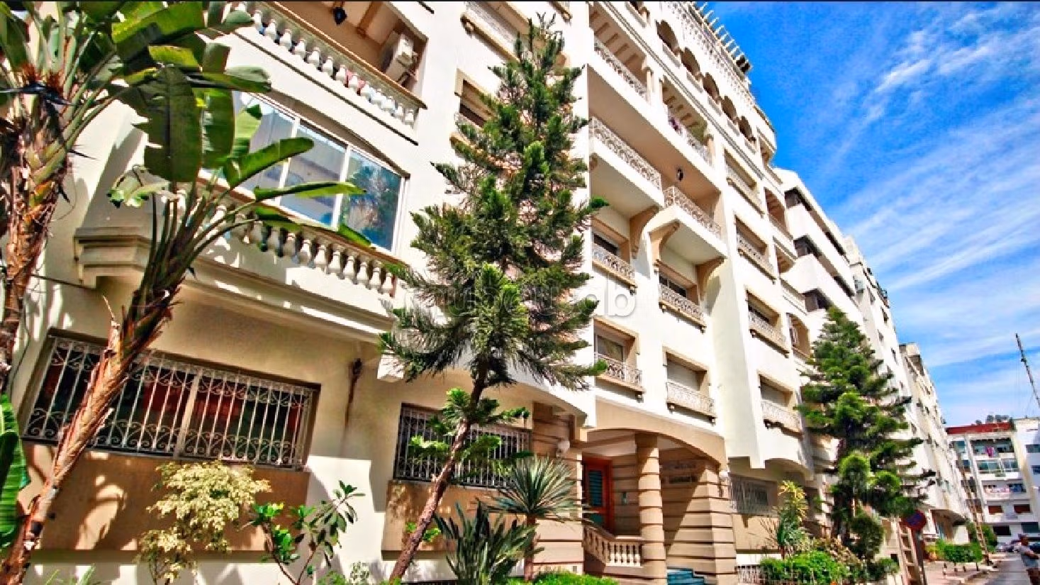 Sale of a lovely apartment in Gauthier. 3 Dormitory. caretaker and air conditioning. 