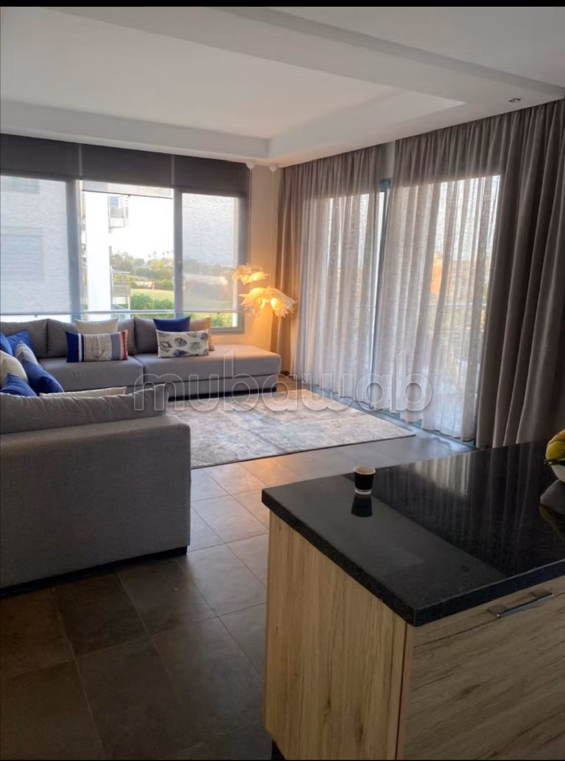 Te huur: appartementen in Plage Oued Cherrat. Totale oppervlakte 100 m². Satellietschotel en beveiligingssysteem