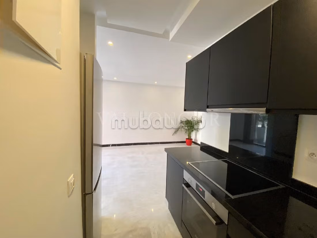 Great apartment for rent in Racine. 1 room. Protected neighbourhood. 