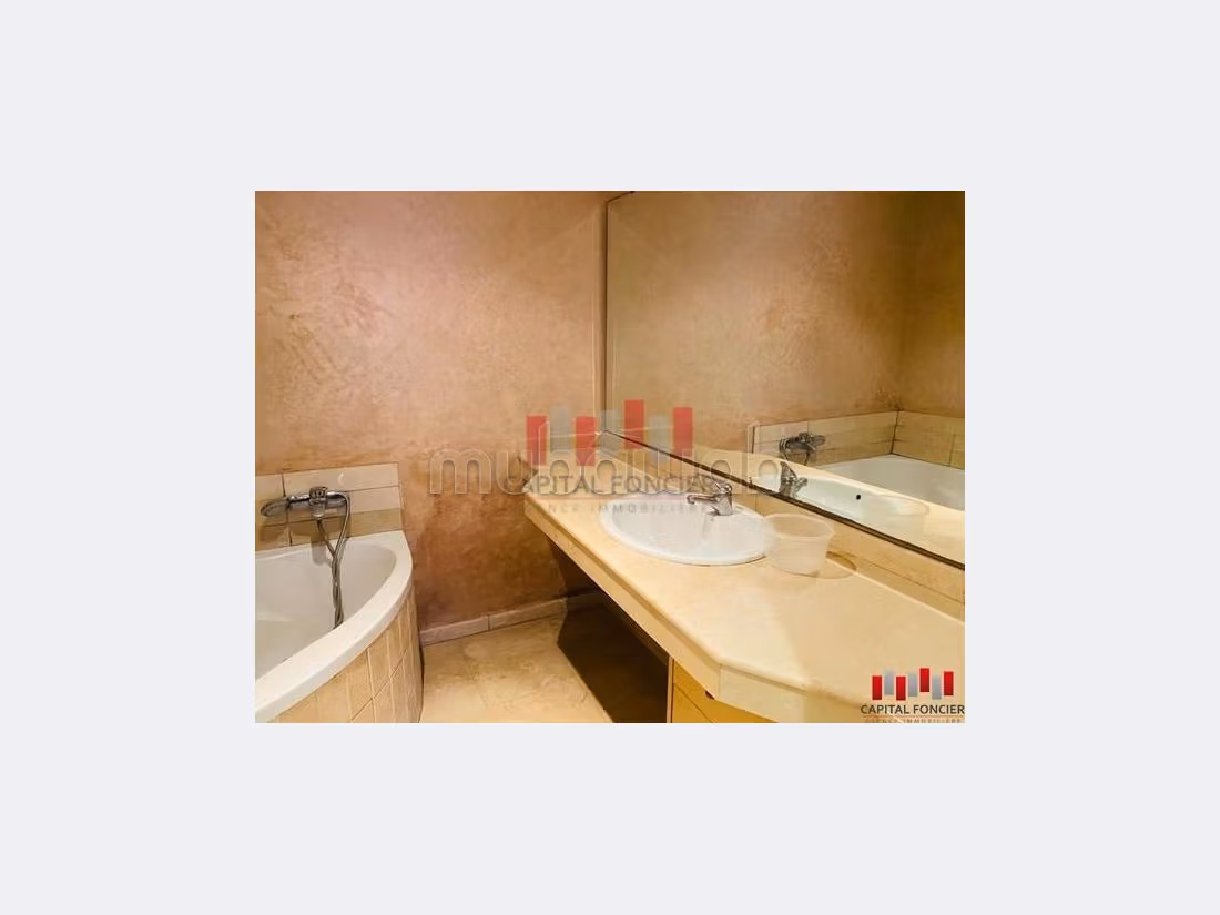 Beautiful apartment for sale in Gauthier. 1 room. 