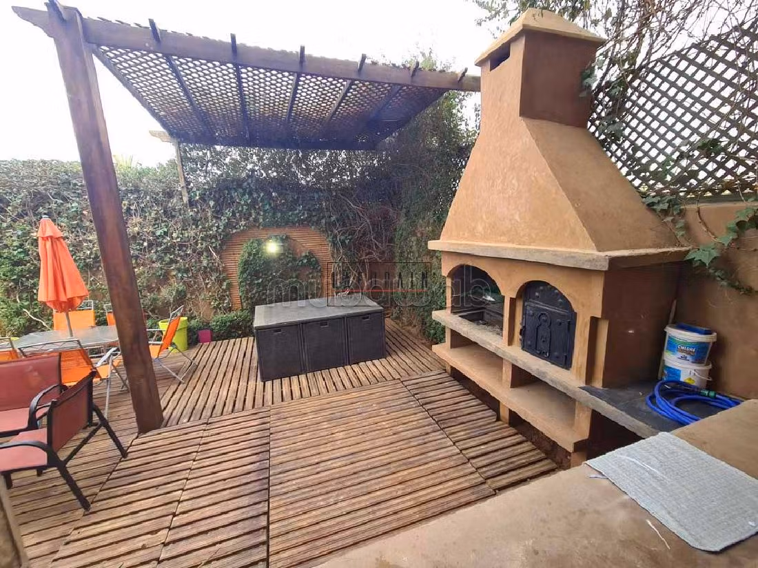 Élégance Marocaine Contemporaine à Targa