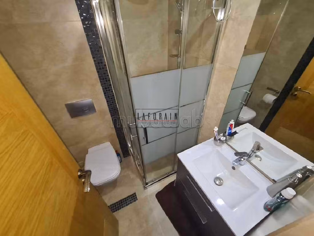 Élégance Marocaine Contemporaine à Targa