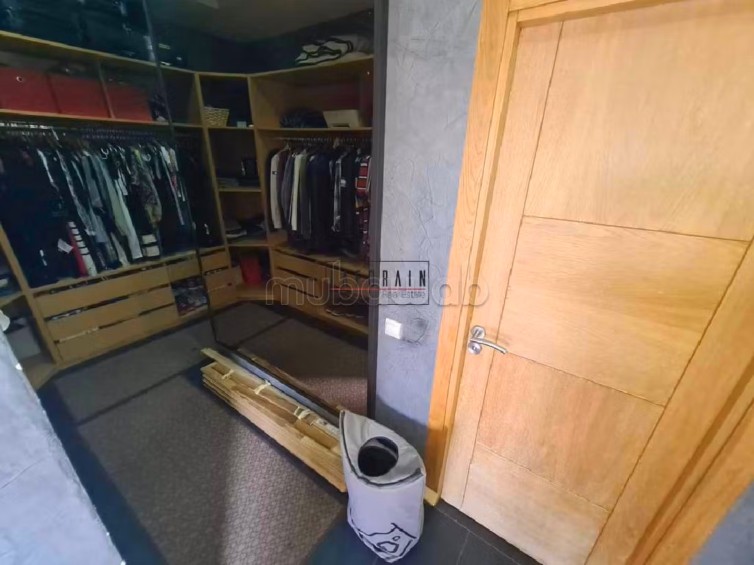 Élégance Marocaine Contemporaine à Targa