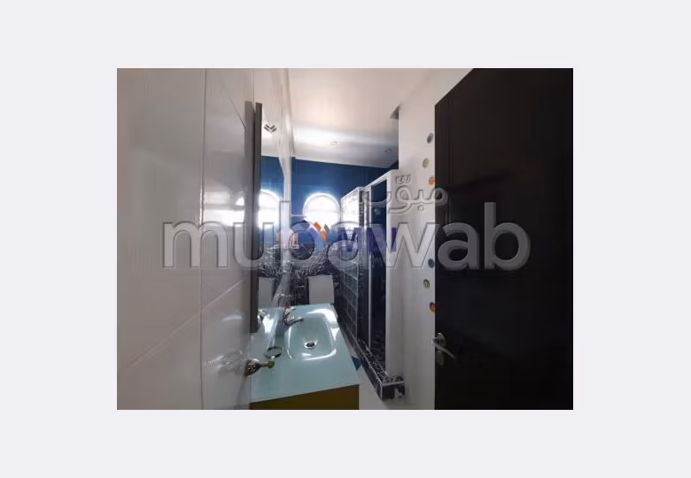 Suntuosa villa en alquiler en Achakar. Dimensión 250 m². Con muebles