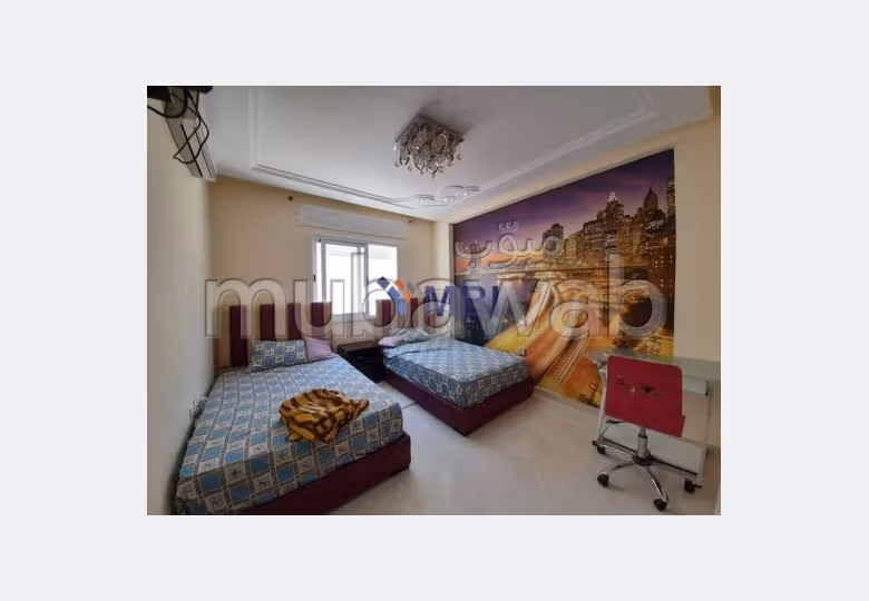 Suntuosa villa en alquiler en Achakar. Dimensión 250 m². Con muebles