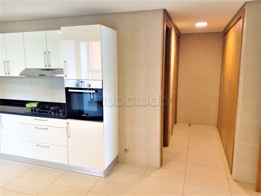 Très Bel Appartement de 4 Chambres Orangeraie Souissi