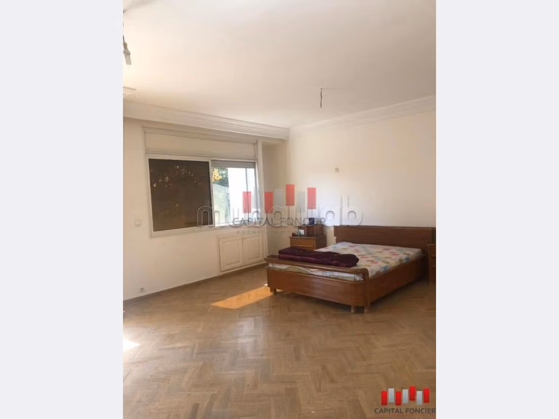Villa professionnelle de 420 m2 de surface exploitable a la location a zenith sidi maarouf