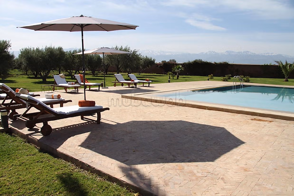 Magnifica villa in vendita a Route de l'Ourika. 8 camere. Vista sulle montagne, riscaldamento. 