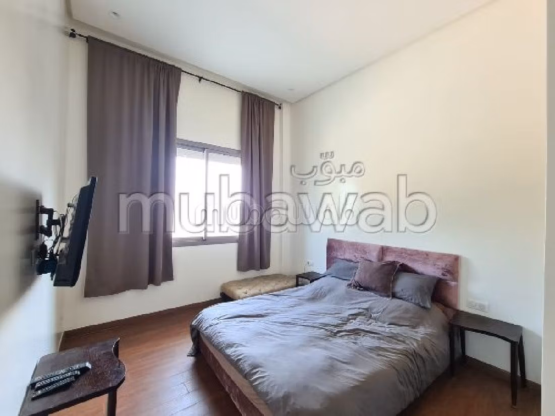 Rent an apartment in Casablanca Finance City. 2 beautiful rooms. New furniture. 