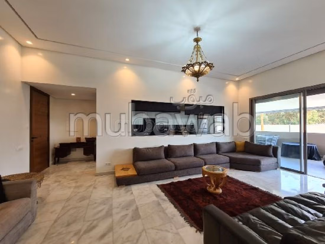 Rent an apartment in Casablanca Finance City. 2 beautiful rooms. New furniture. 