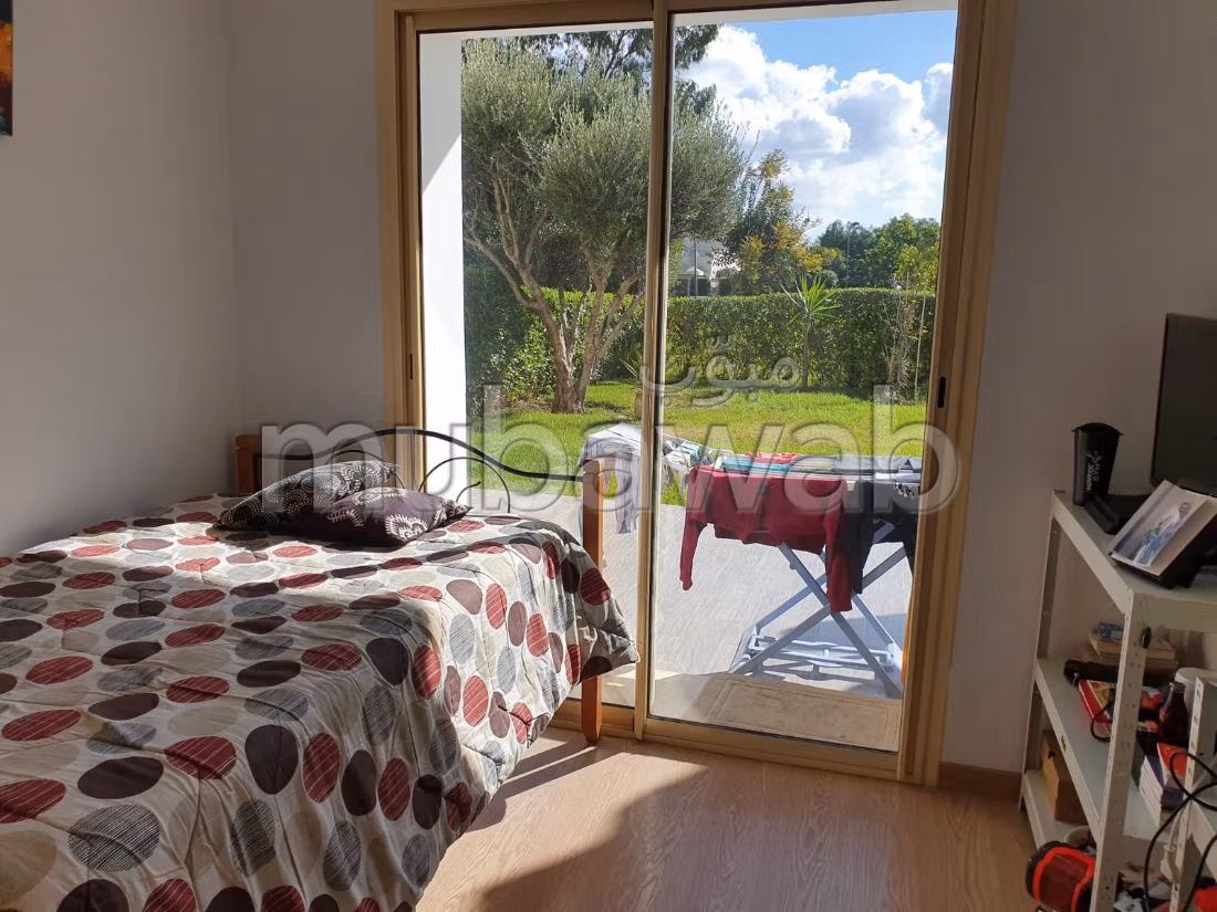 شقة للشراء ببوسكورة. 9 قطع. مكيف الهواء و مدفأة. 