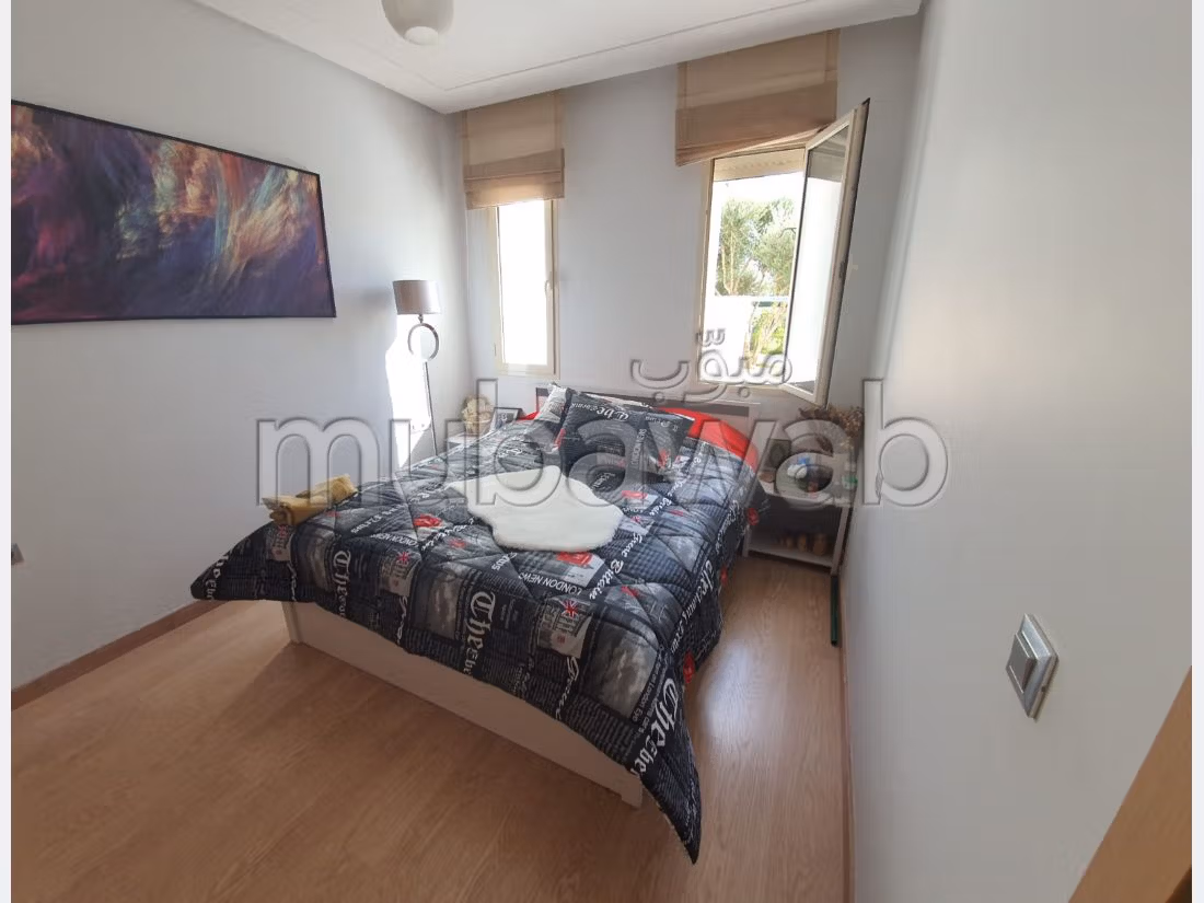 شقة للشراء ببوسكورة. 9 قطع. مكيف الهواء و مدفأة. 