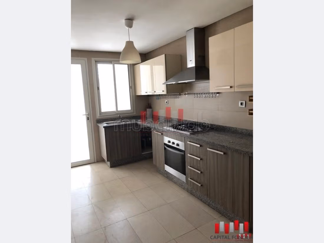 3 chambres /bouskoura/ vue sur jardin et piscine