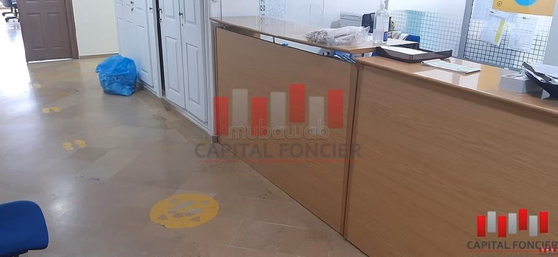 Offices for rent. Large area 469 m². Integrated air conditioning. 