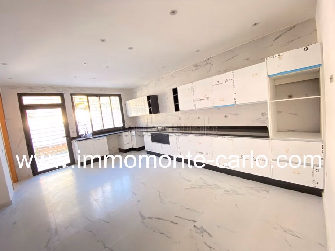 Villa neuve de luxe en location à Rabat