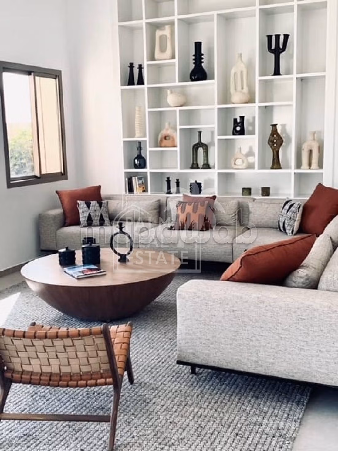 Suntuosa casa en venta en Route Amizmiz. 3 hermosas habitaciones. Espacios verdes, plazas de estacionamiento