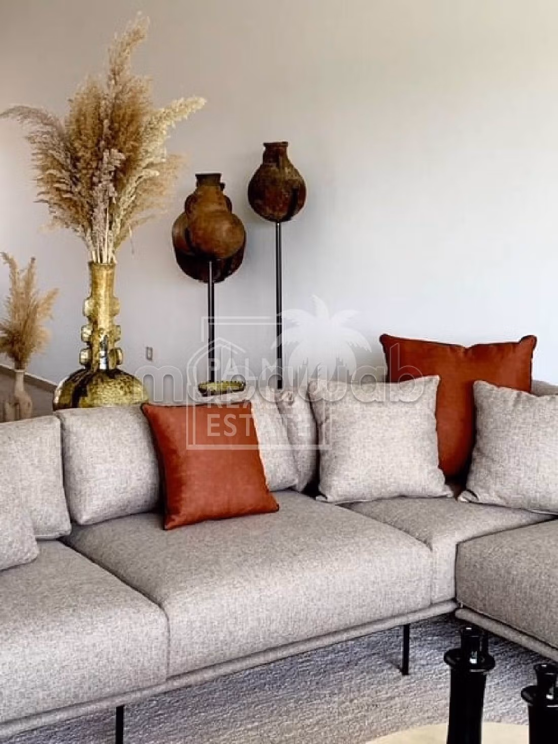 Suntuosa casa en venta en Route Amizmiz. 3 hermosas habitaciones. Espacios verdes, plazas de estacionamiento