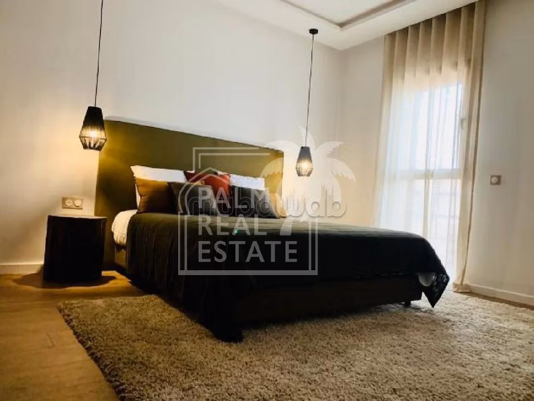 Suntuosa casa en venta en Route Amizmiz. 3 hermosas habitaciones. Espacios verdes, plazas de estacionamiento