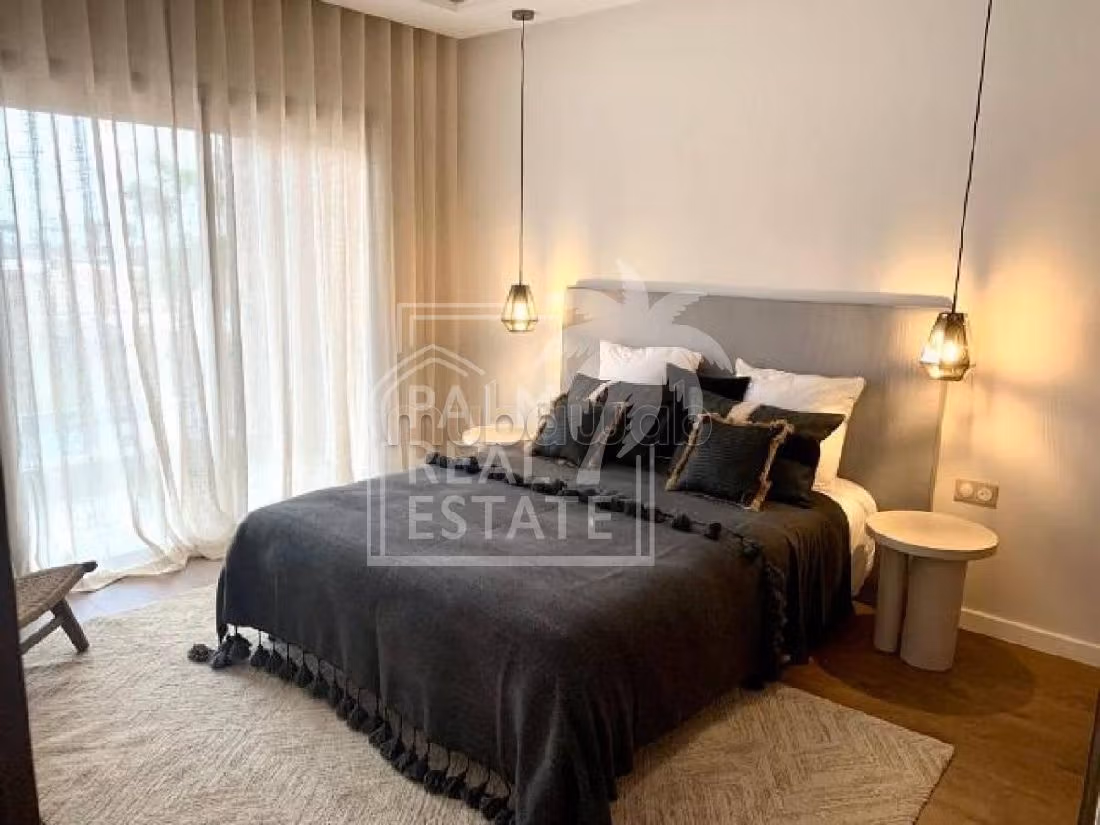 Suntuosa casa en venta en Route Amizmiz. 3 hermosas habitaciones. Espacios verdes, plazas de estacionamiento