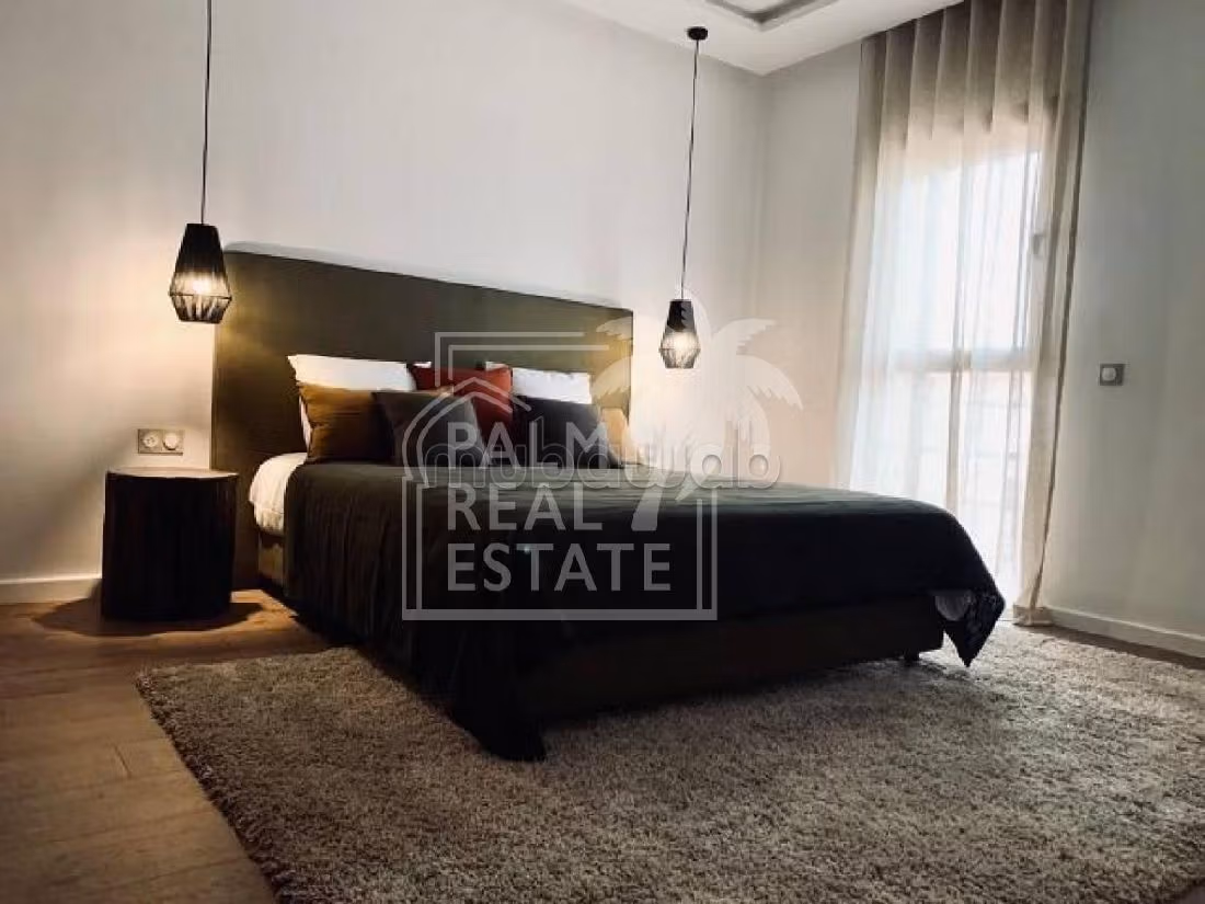 Suntuosa casa en venta en Route Amizmiz. 3 hermosas habitaciones. Espacios verdes, plazas de estacionamiento