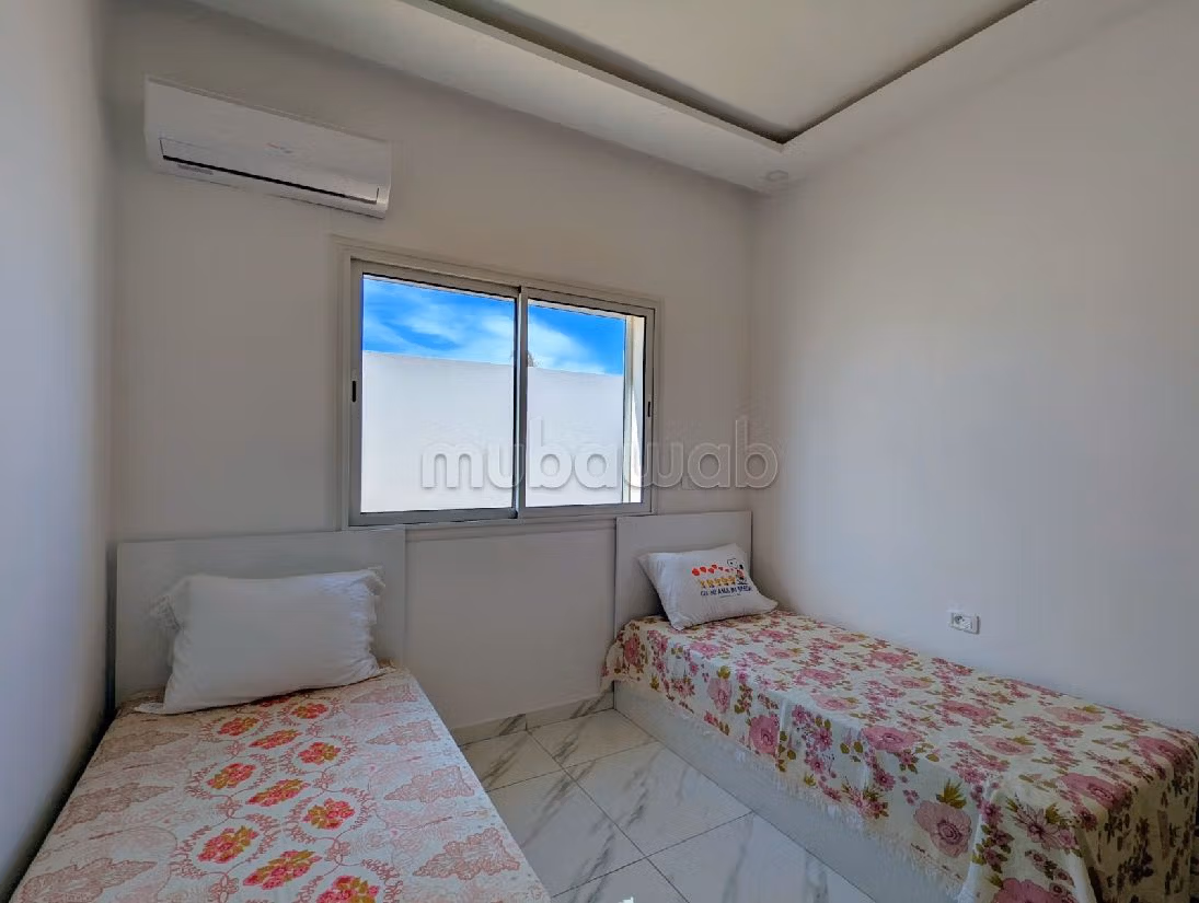 Casa di lusso in vendita a Djerba. 4 belle camere da letto. Porta blindata, servizio di sicurezza. 