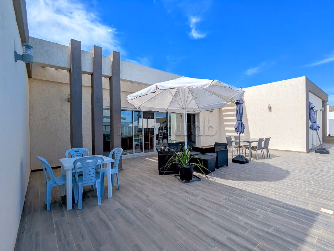 Casa di lusso in vendita a Djerba. 4 belle camere da letto. Porta blindata, servizio di sicurezza. 