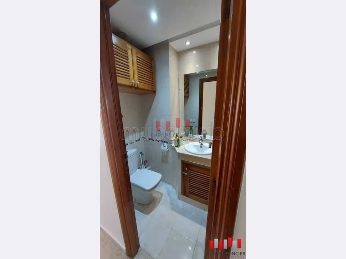 Affitta il tuo appartamento a Racine. Superficie totale 120 m². 