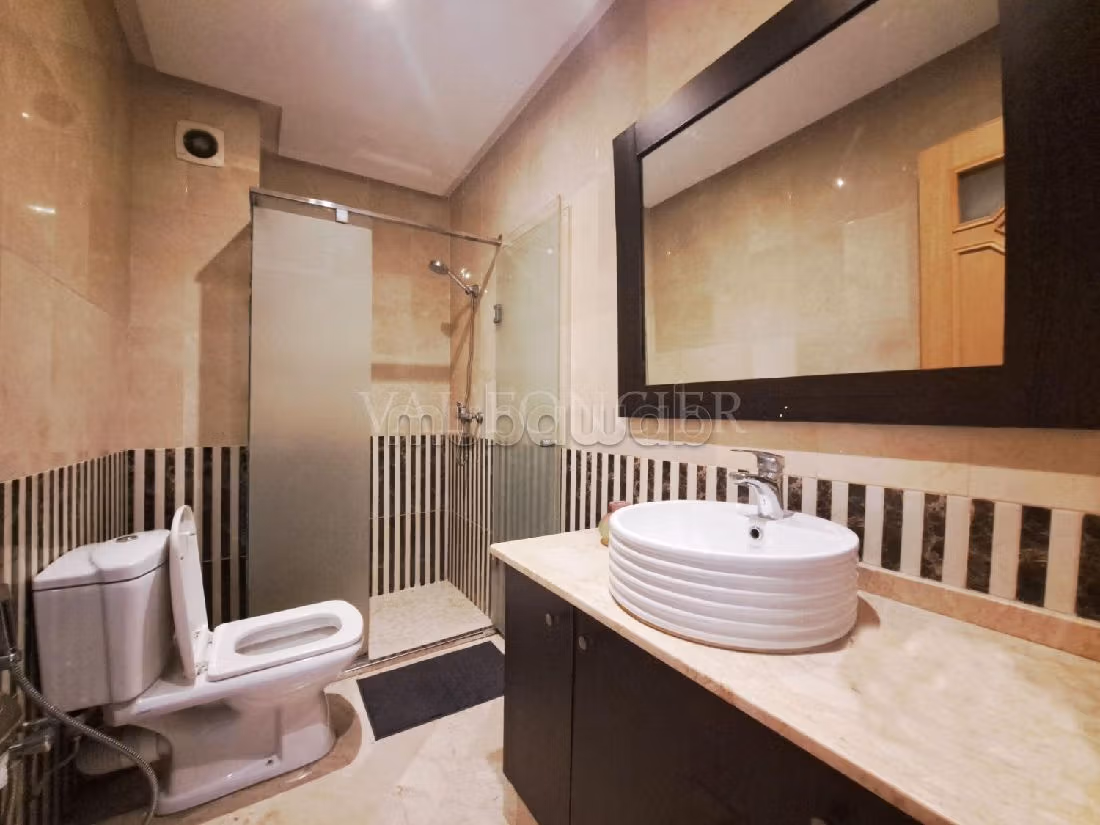 Apartment for rent in Palmier. 3 large rooms. Furnishings