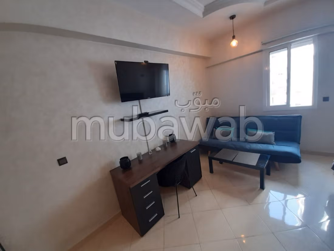 Rent an apartment in De La Plage. 2 large rooms. Attic. 