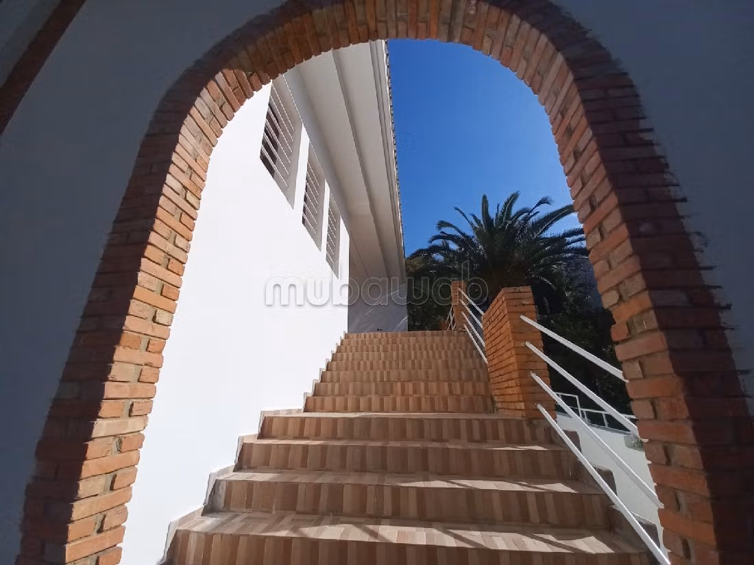 Villa Vide A Vendre – Malabata – Tanger