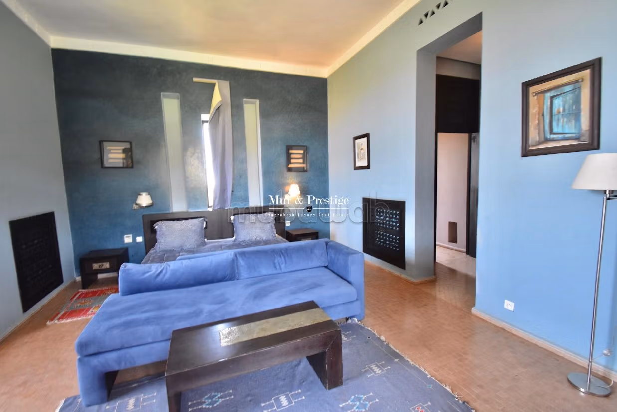 Fabulous house for sale in Route de l'Ourika. 11 beautiful rooms. Large terrace