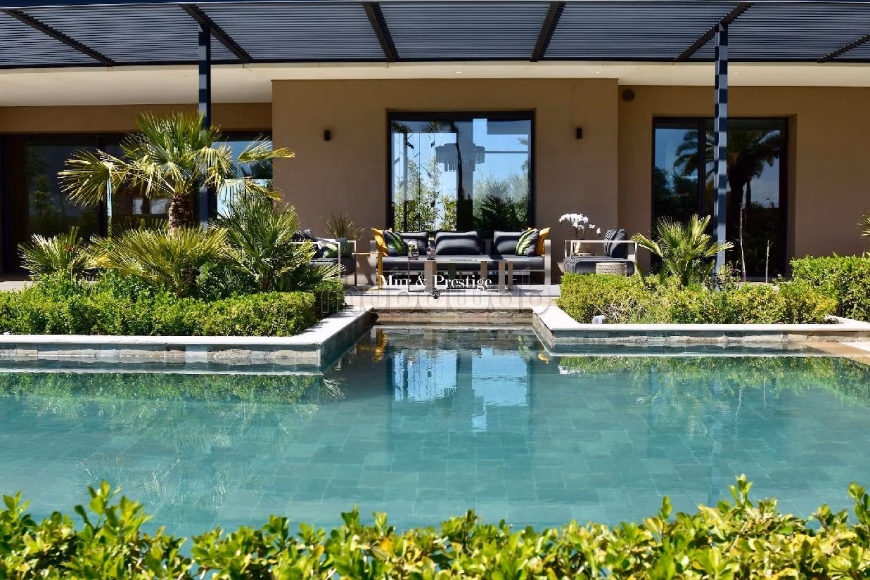 Luxueuse Villa Design à vendre au centre ville de Marrakech