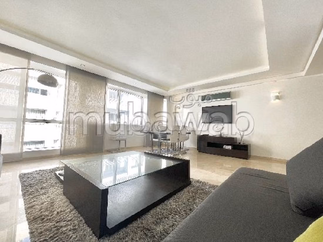 Affitto di un bellissimo appartamento a Racine. 4 locali. Ammobiliato