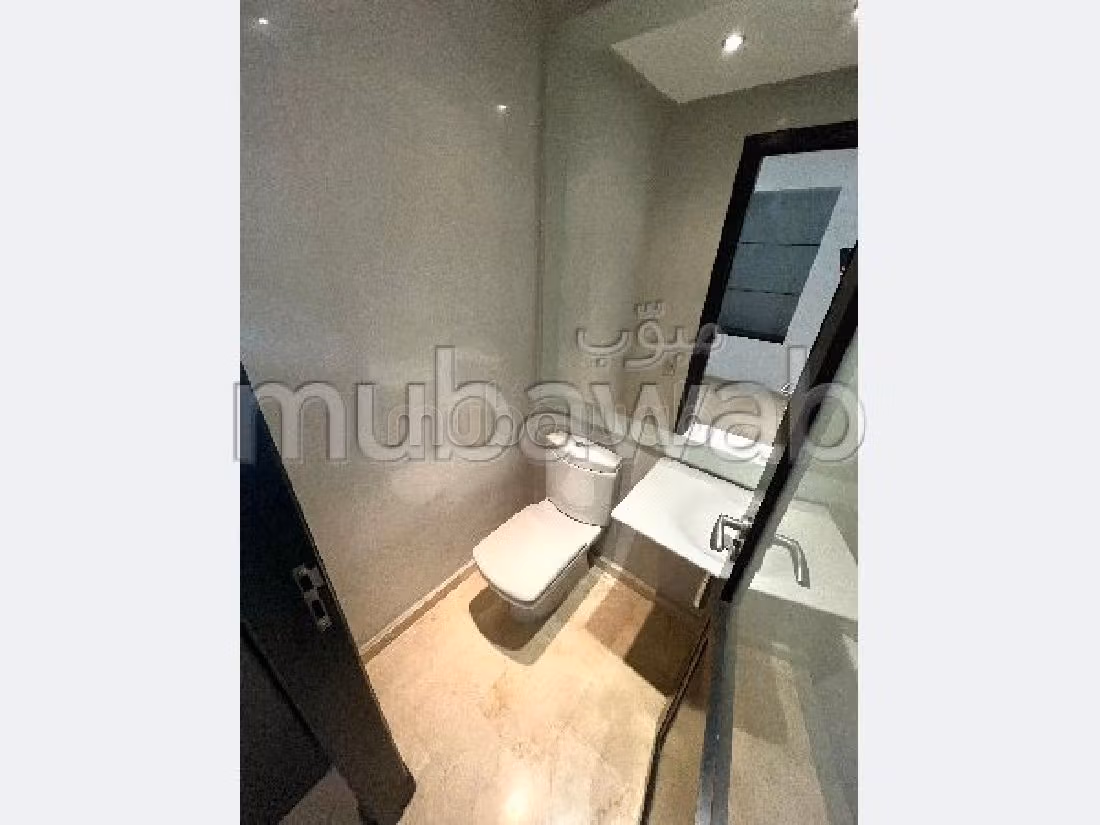 Affitto di un bellissimo appartamento a Racine. 4 locali. Ammobiliato