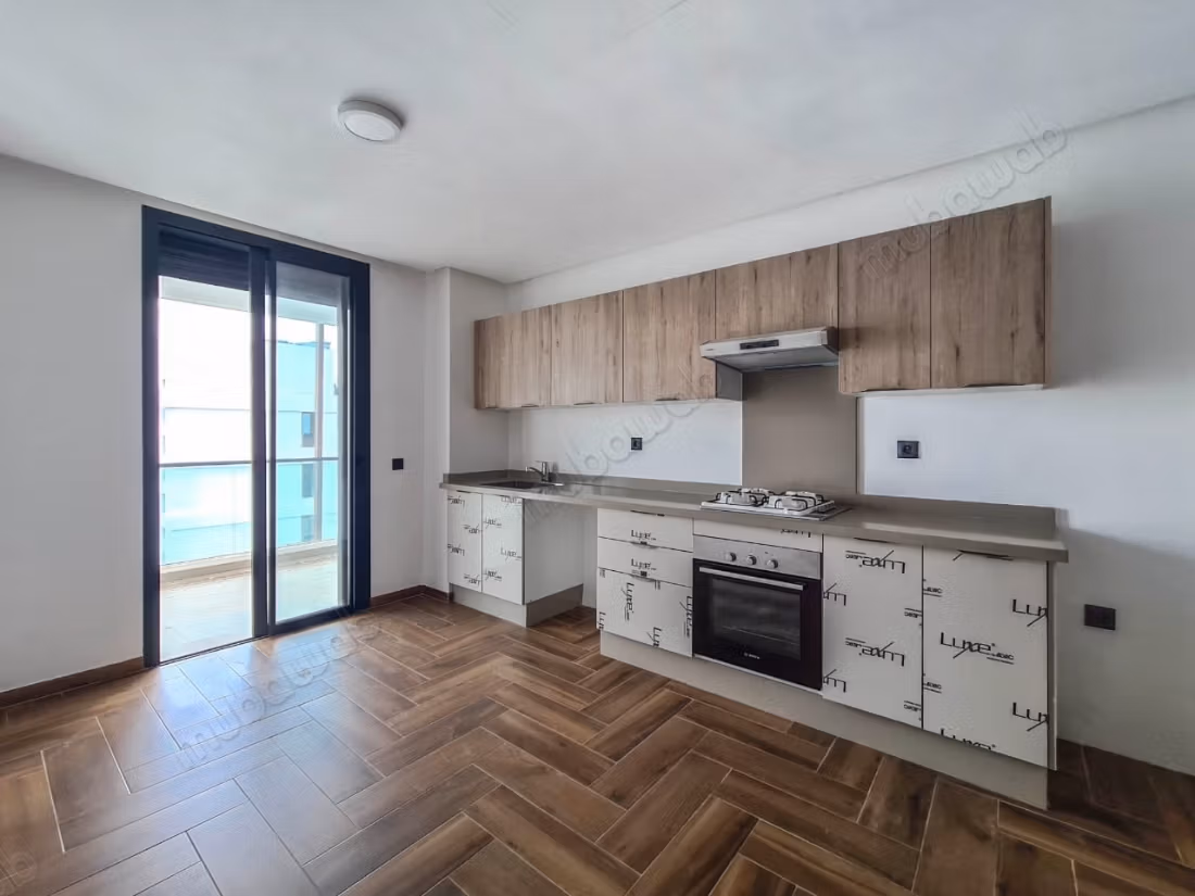 Sublime appartement 4 chambres à louer à CFC