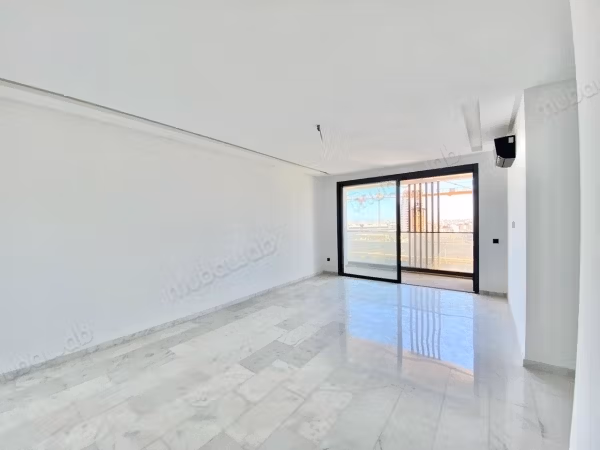 Appartement vide à louer à Casa Finance City