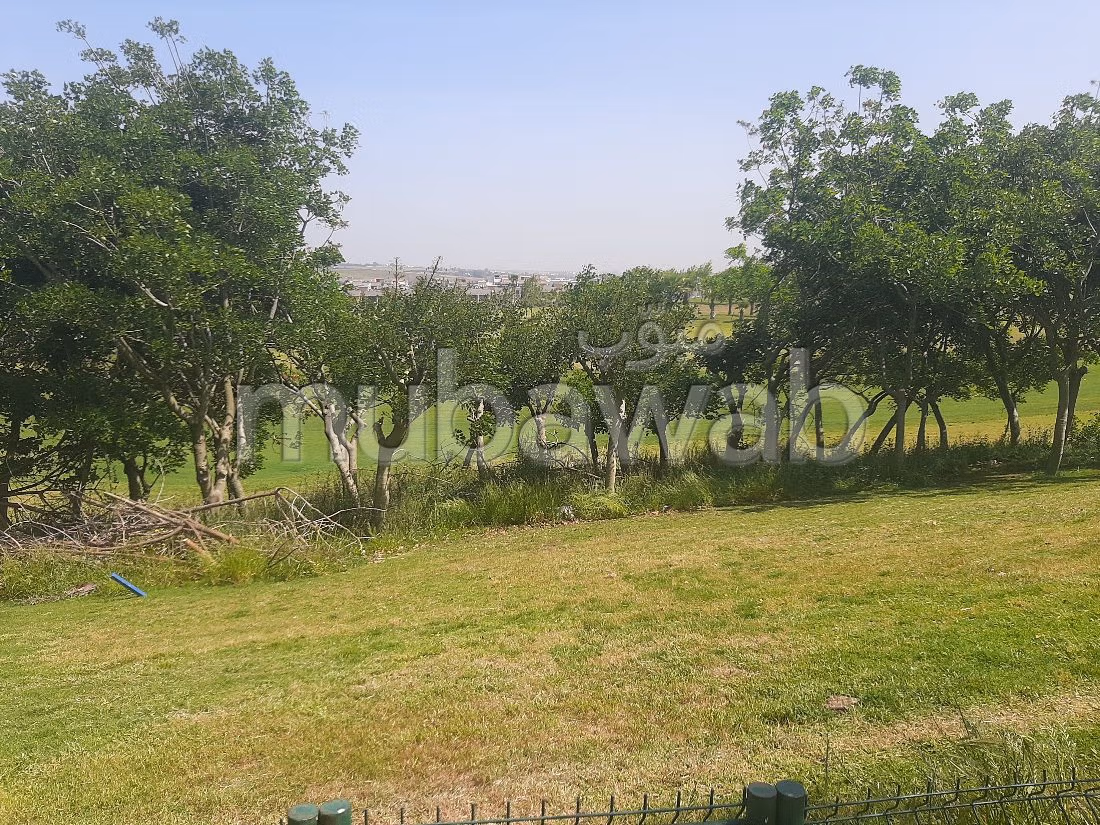 Terreno in vendita a Polo. Superficie totale 913 m². 