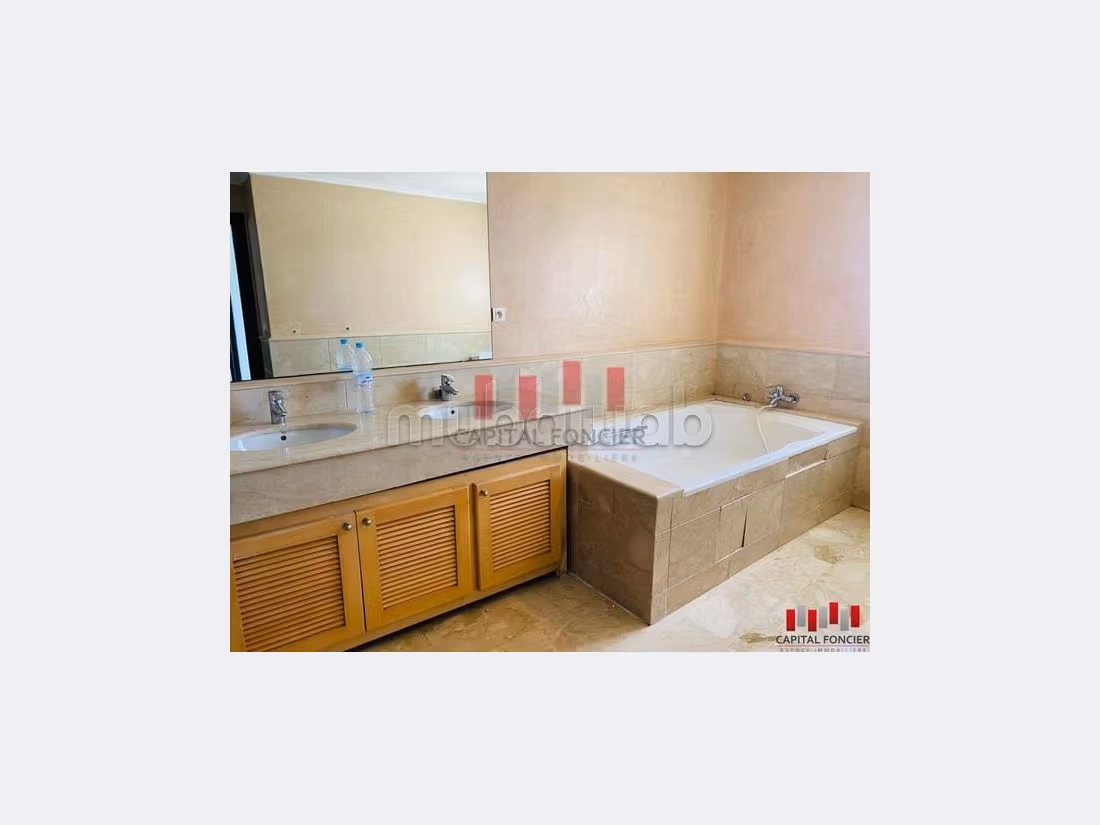 Spendide villa vue mer piscine soleil grand jardin