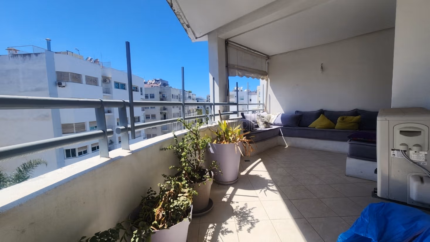 Appartement 260 m² f Racine — 10