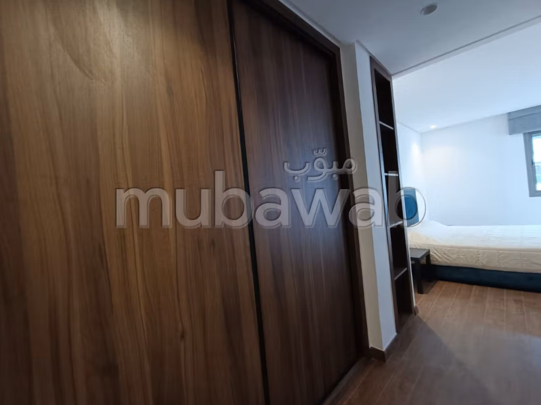 Magnifique 2 chambres meublé avec terrasse et piscine CFC