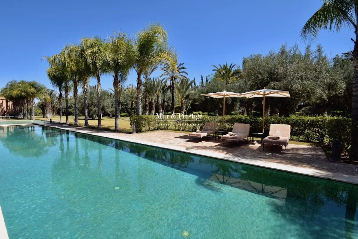 Palais en vente à Marrakech sur 4 hectares Agence Immobilière