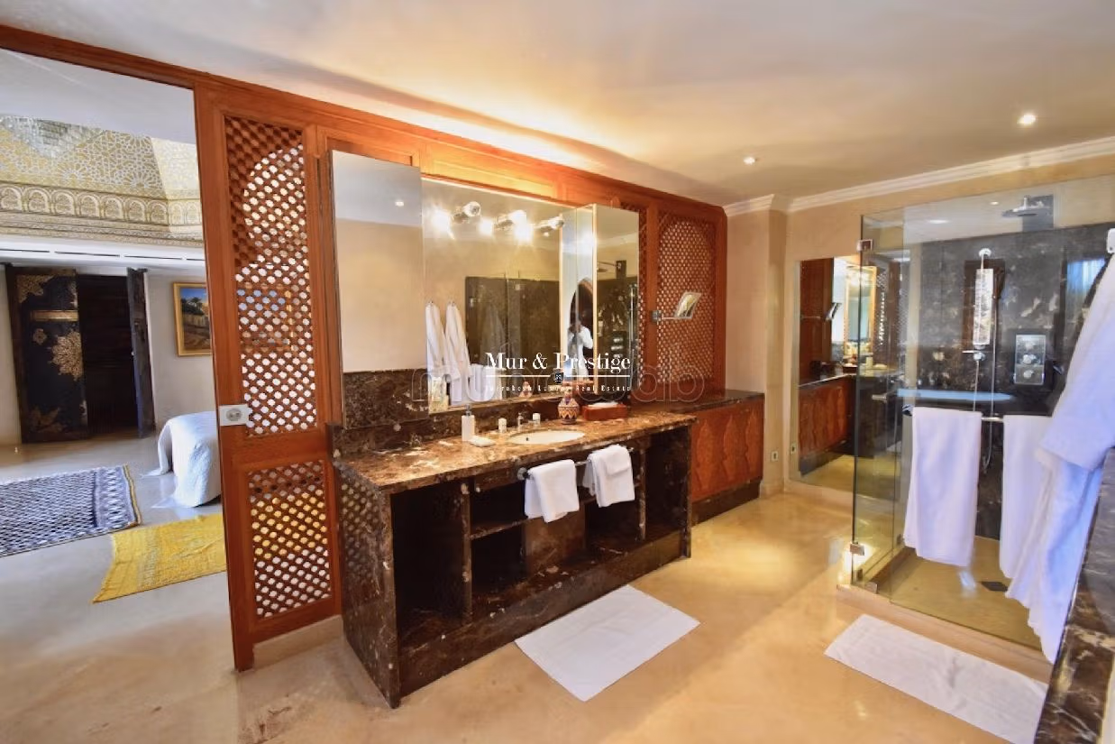 Palais en vente à Marrakech sur 4 hectares Agence Immobilière