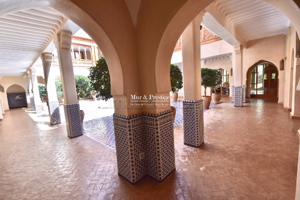 Palais en vente à Marrakech sur 4 hectares Agence Immobilière