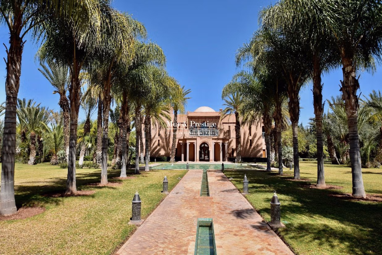Palais en vente à Marrakech sur 4 hectares Agence Immobilière
