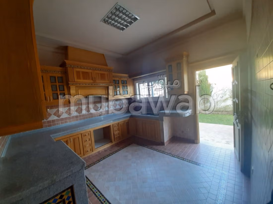 Splendid villa for sale in Cap Spartel. 4 lovely rooms. Beautiful terrace and garden. 